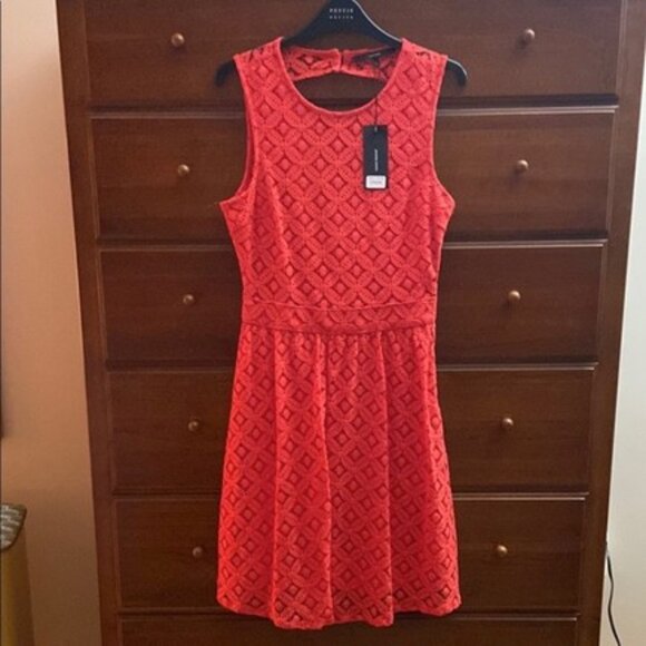 Vero Moda Red Sleeveless Dress - Picture 3 of 15